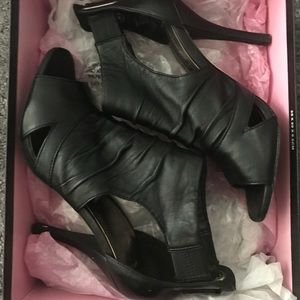6.5 Steve Madden heels